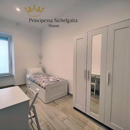 Principessa Sichelgaita House Villa Salerno Exteriör bild